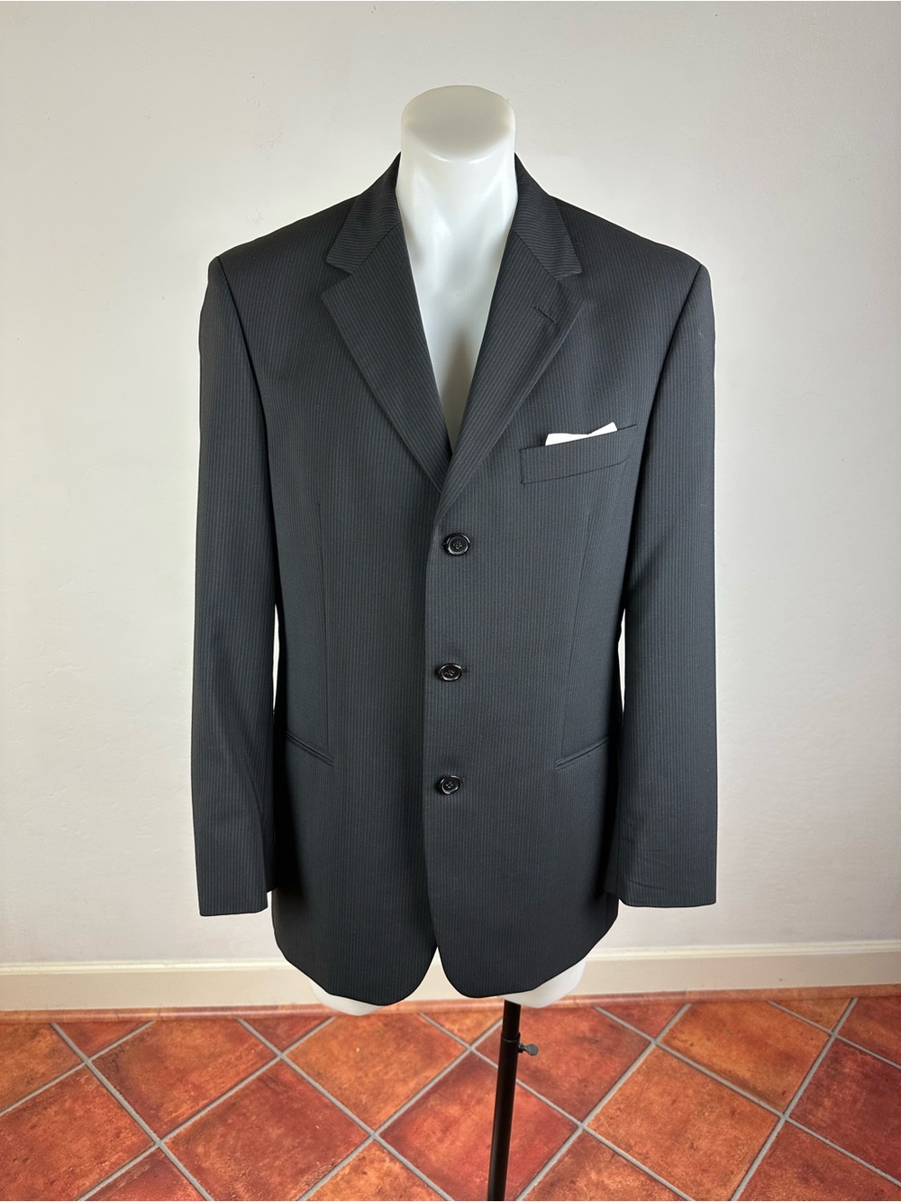Hugo Boss Men's Dark Gray Pinstripe Sport Jacket